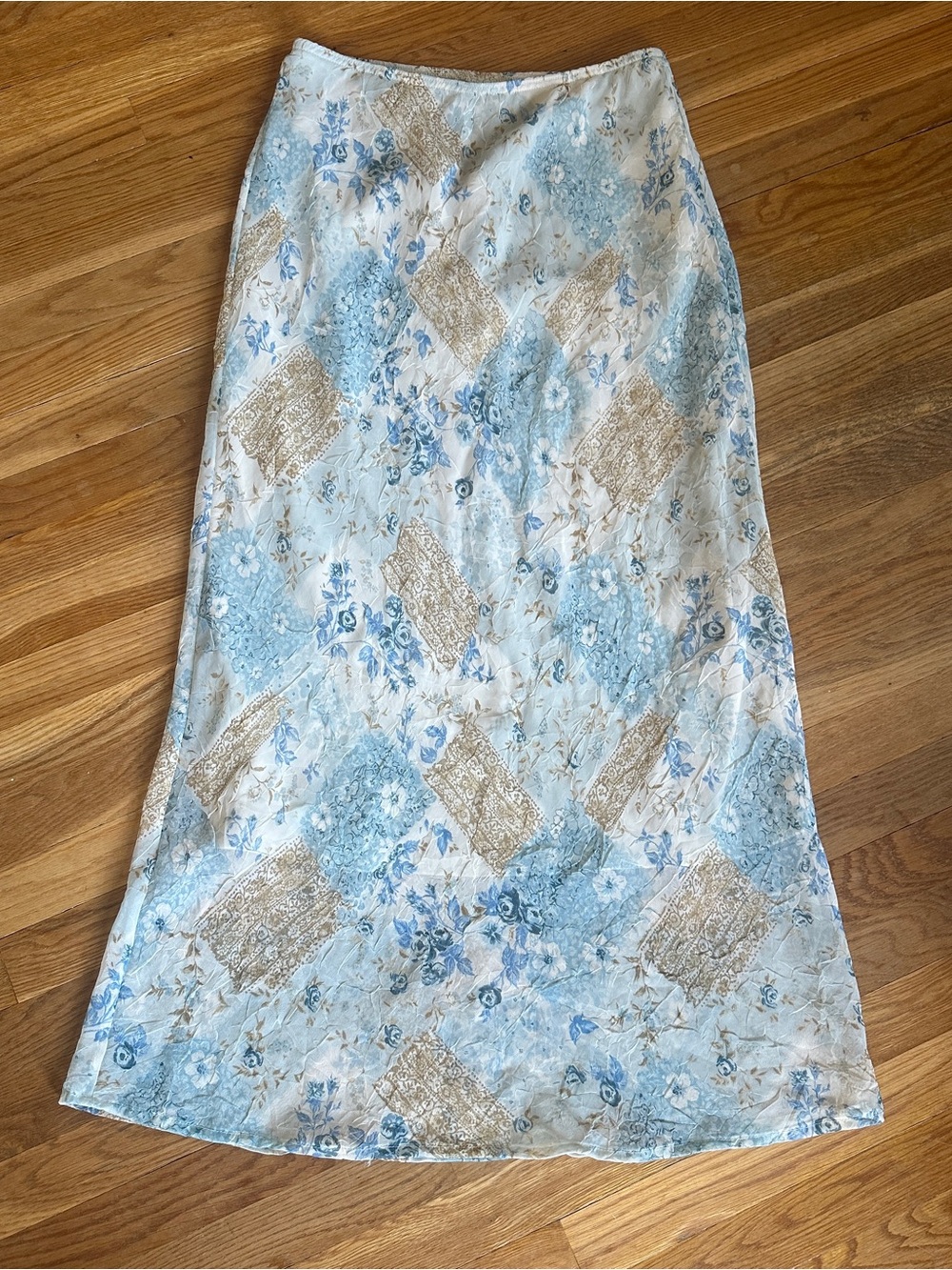 Vintage Floral Patchwork A-Line Maxi Skirt in Light Blue and Cream